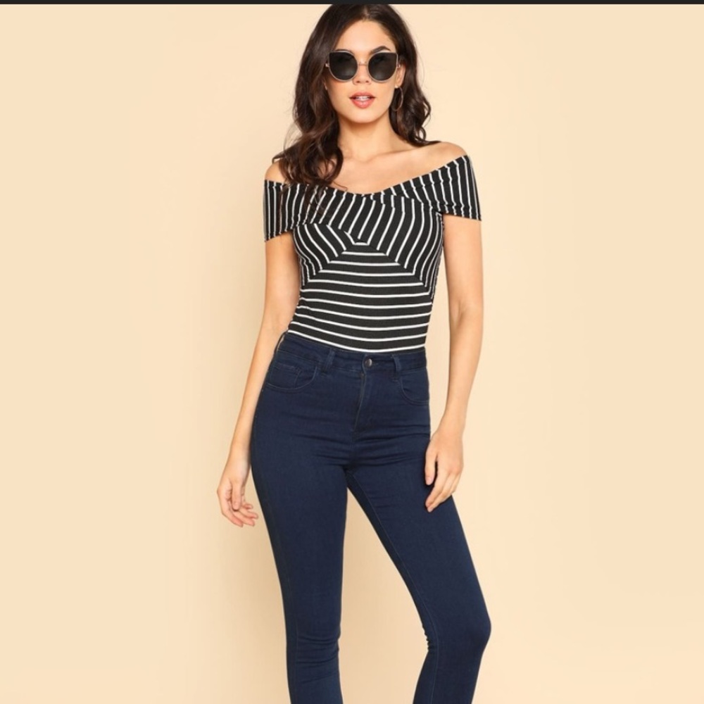 SHEIN | Off the Shoulder Bodysuit